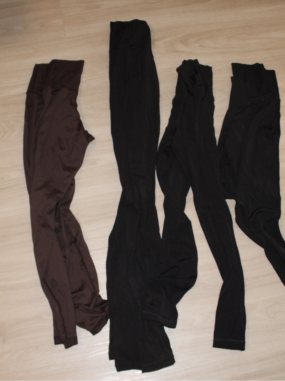 Women's Stretch Leggings - Black and Brown